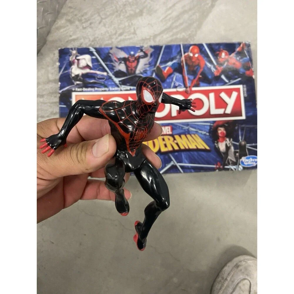 Monopoly Marvel Spider-Man Edition Board Game Hasbro 2021 Bundle Action